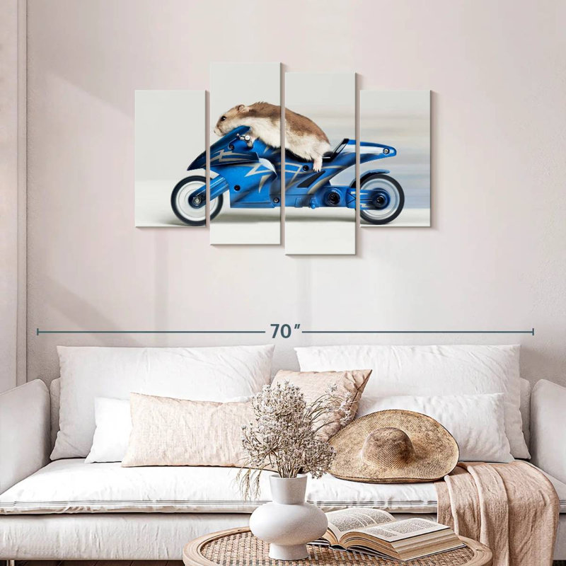 Hamster Ketti sur une moto jouet, H 27 po x l 43 po