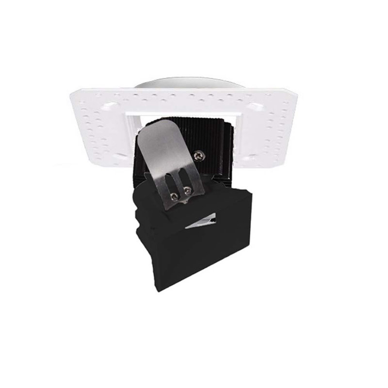 Garniture encastrée carrée ajustable 2,85 po Aether Invisible, Noir, 3000K / 90, Étroit