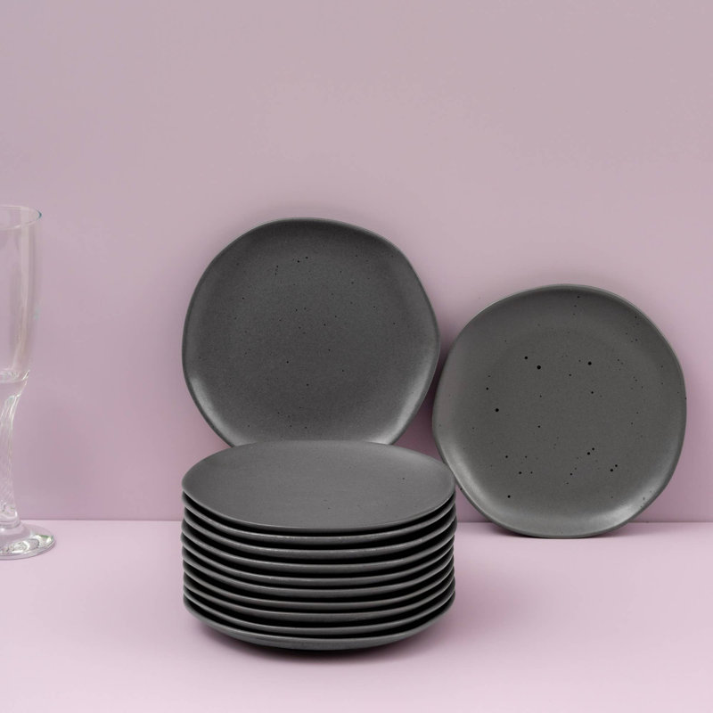 Assiette plate en porcelaine de qualité supérieure, couleur terre - gris anthracite, de forme irrégulière, 6.29"