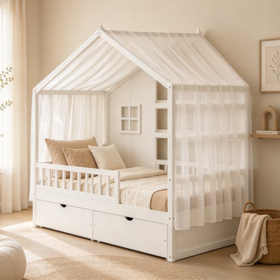 Lit simple avec rideaux transparents, garde-corps et rangement sous le lit