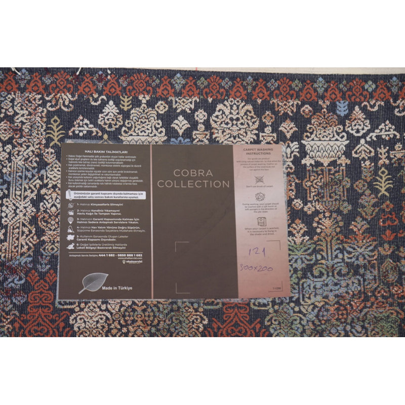 Tapis floral bleu marine 6 x 9
