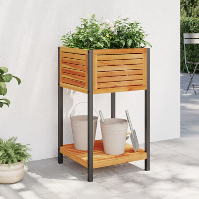 Annmargaret Outdoor Planter