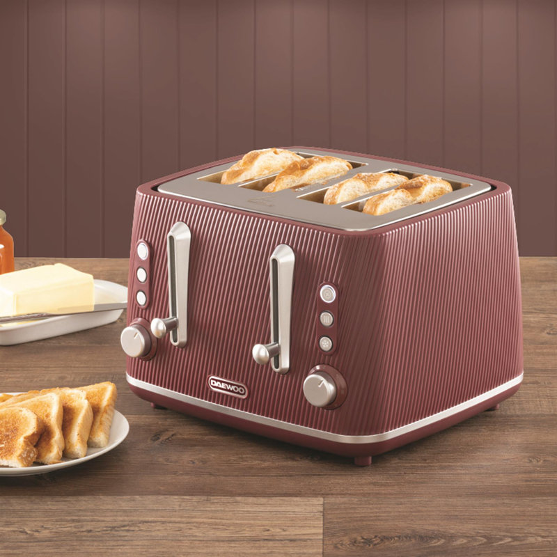 Daewoo Cascade 4-Slice Toaster, Black, Red