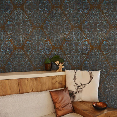 Larinda Metallic Diamond Wallpaper Roll