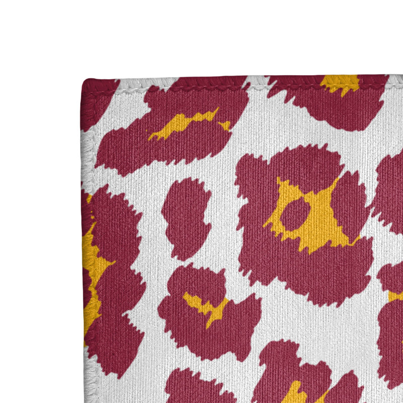 Tapis blanc / rouge / jaune à imprimé animal, Rectangle 8 pi x 10 pi
