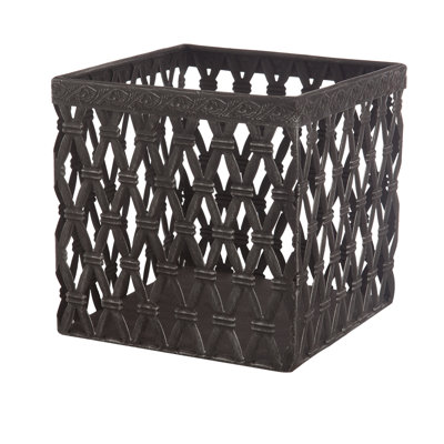 Porte-votive en fer tissé