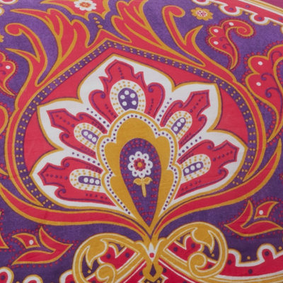 Comerfo Damask Duvet Cover with Pillowcases Included