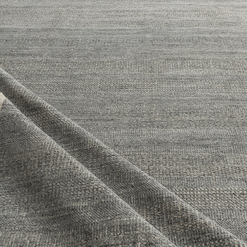 Zoe Rose Hi Lo Area Rug in Gray/Ivory
