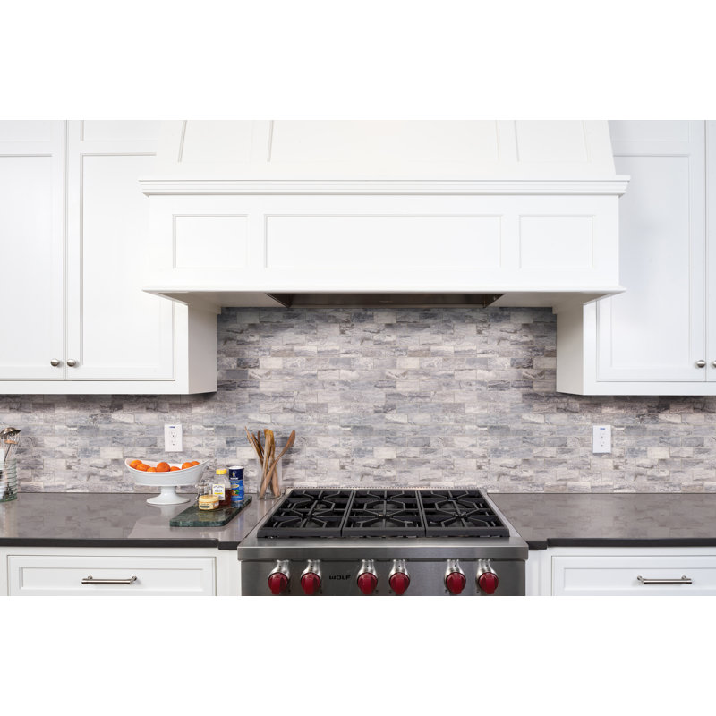 Carreau de faïence en porcelaine polie 3 po x 18 po Beraldi Basalt