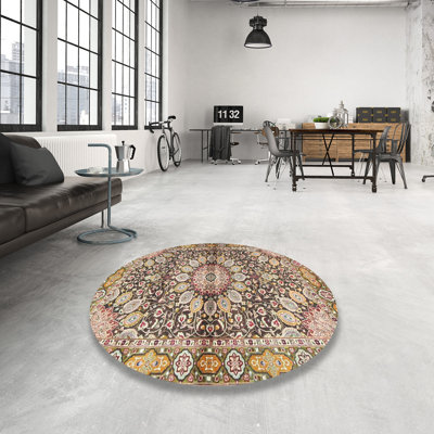 Tapis oriental rouge / jaune / noir
