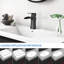 Robinet de salle de bain moderne à cascade - Robinet en laiton à poignée simple avec drain pour installation à 1 trou