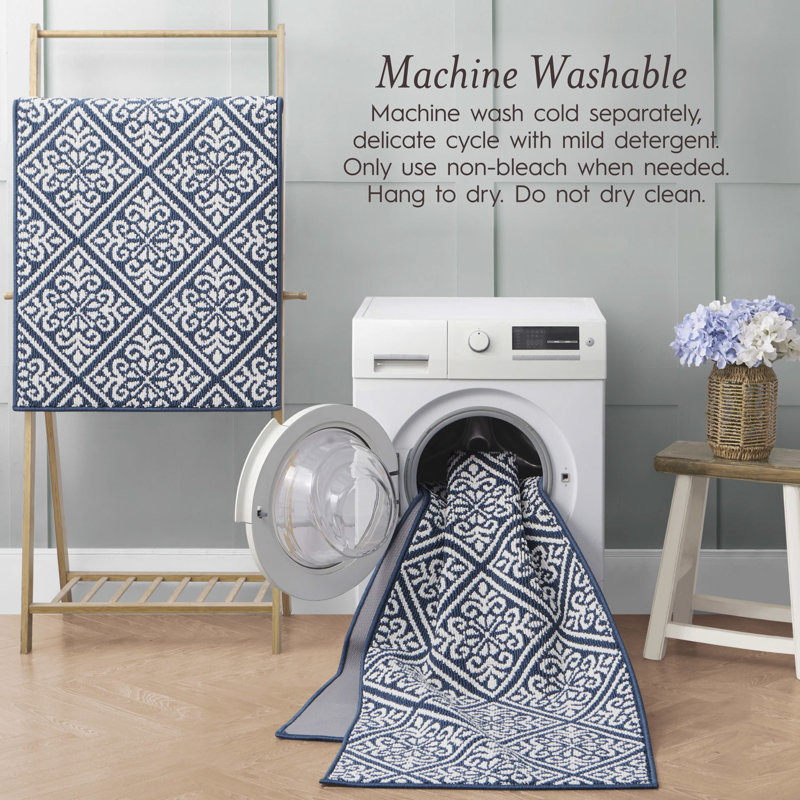 Austell Machine Woven Synthetic Geometric Area Rug, Blue