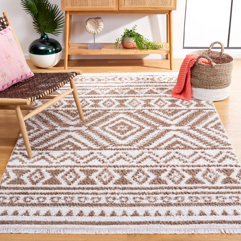 Augustine Performance Southwestern Rug, Rectangle 5' x 7'7"