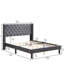 Grand lit plateforme avec housse en velours gris et décoration à oreilles