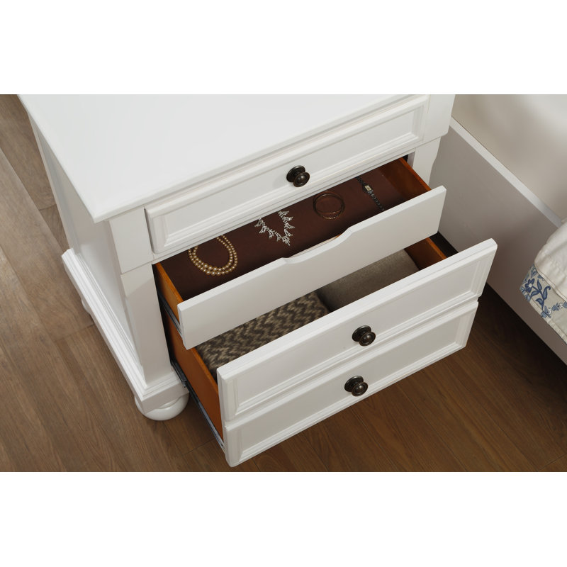 Bade 29'' W Nightstand, White