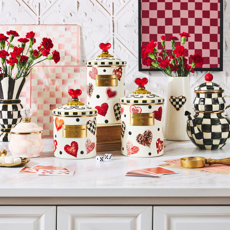 Love Canister, 38