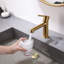 Robinet de salle de bain à un trou-89222531