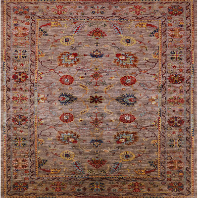 Tapis brun à motif oriental