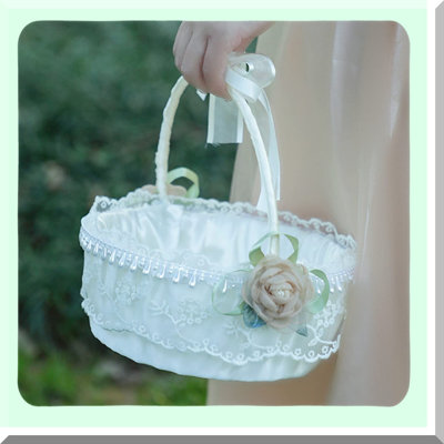 Elegant Lace Wedding Flower Girl Basket with Swing Handle