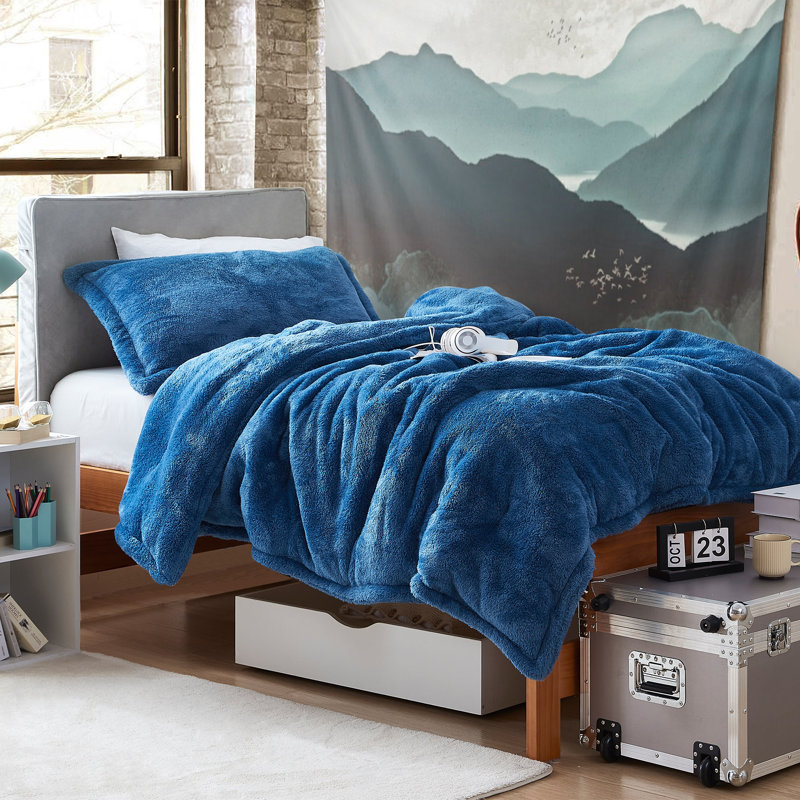 Coma Inducer Original Plush Fluffy Oversized Comforter, Twin XL Comforter, White Sands