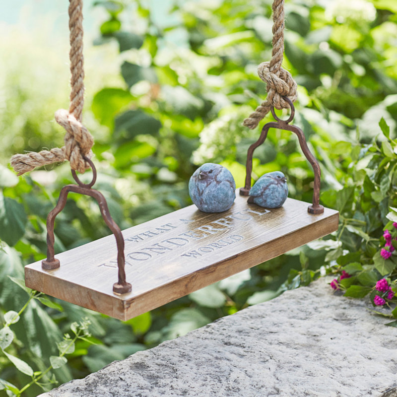Balançoire en bois avec chaînes et crochets