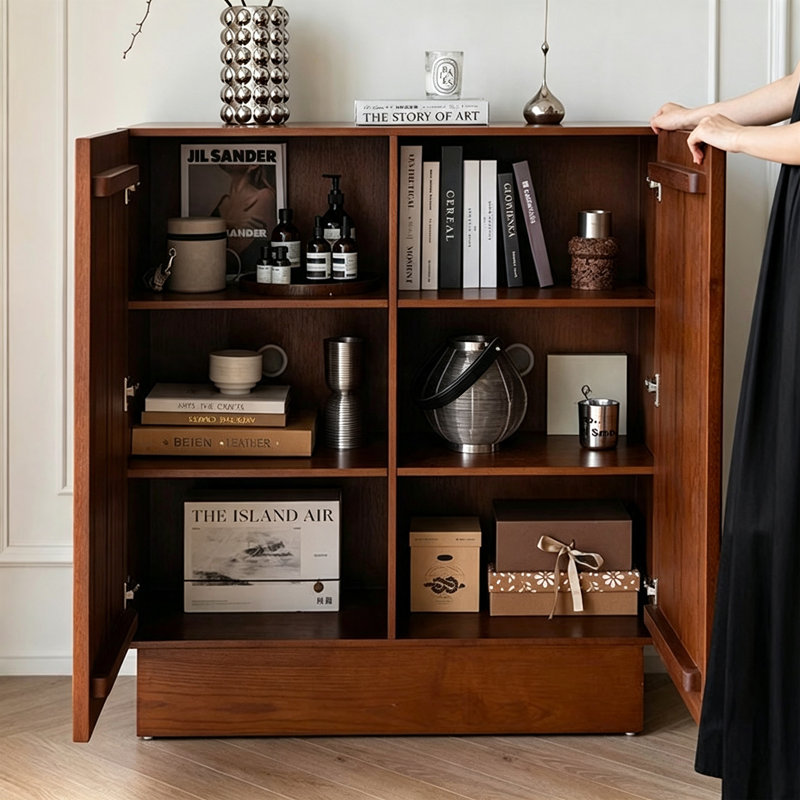 Meuble d'appoint circulaire sur pied, Walnut