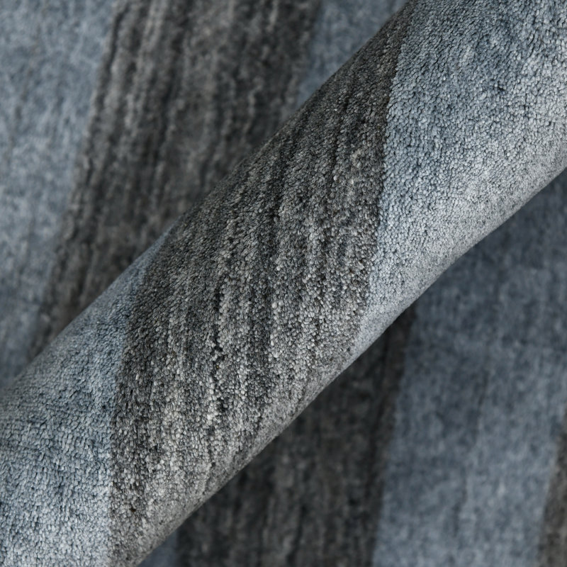 Gray and Multicolor Handmade Wool Stripe 4' x 6' Area Rug