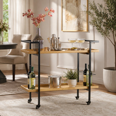 Chariot-bar industriel moderne de 33 pouces: cadre en métal thermolaqué avec plateau en bois lisse, support à vin et roulettes verrouillables