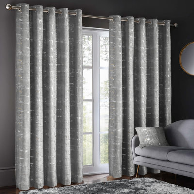 Aariella Curtain