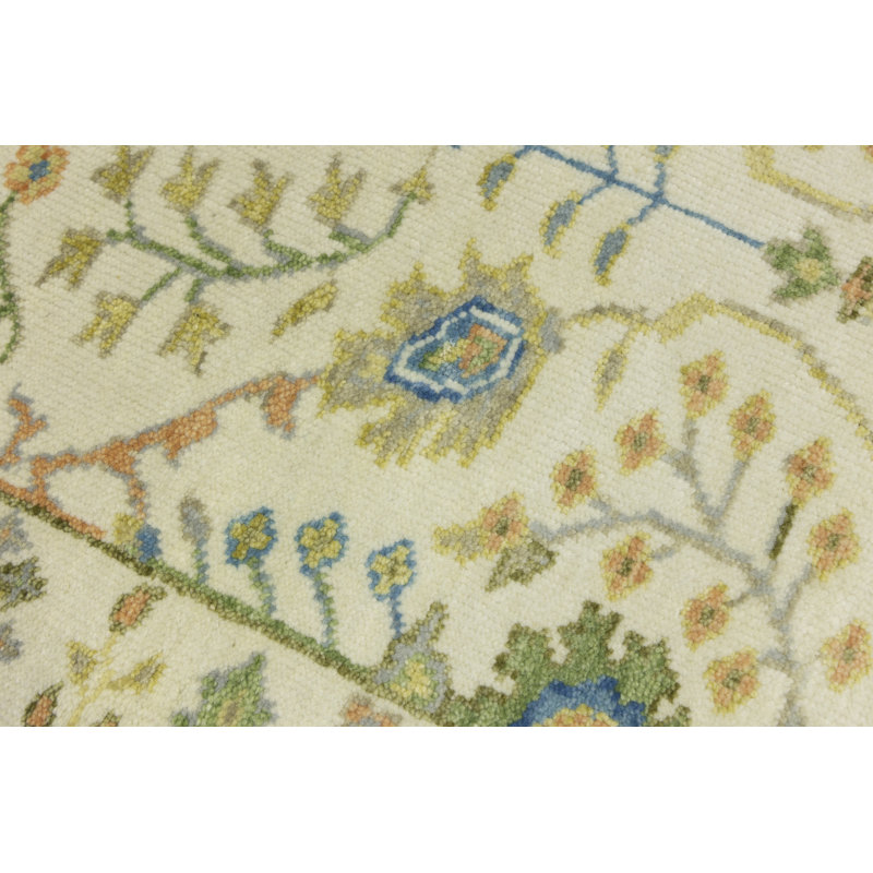 Tapis Oushak Chobi Mute, Rectangle 2 pi 6 po x 5 pi 10 po 