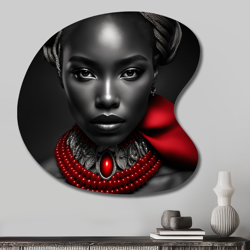 Art mural en métal asymétrique «The Lady with the Red Ruby III», H 27 po x l 27 po