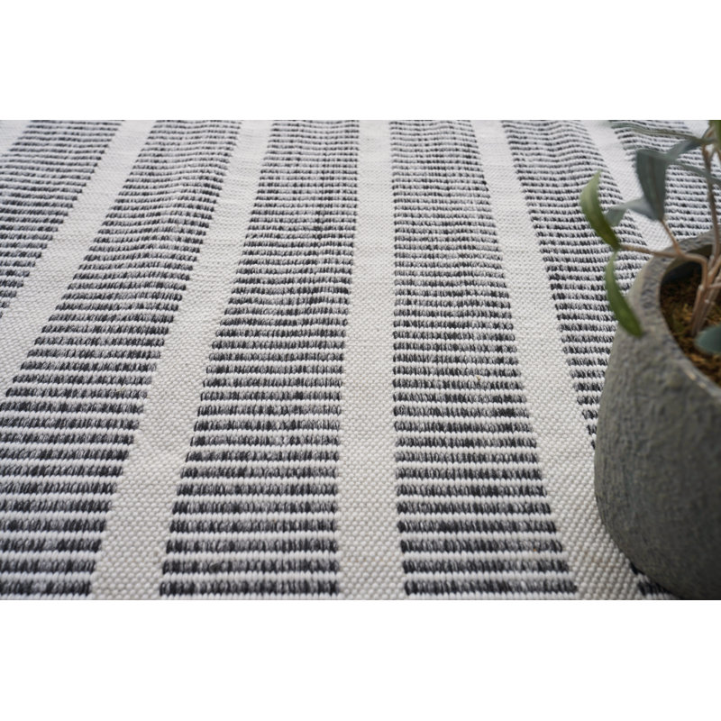 Boca Geometric Area Rug in Ivory, Rectangle 9' x 12'