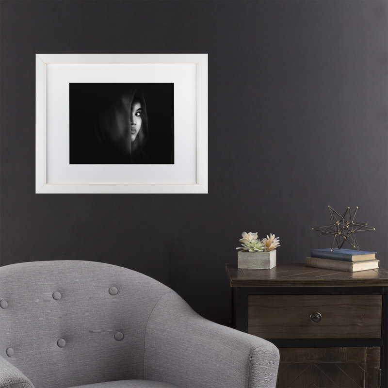 « burn eye », reproduction de photo sur toile, H 35 po x l 47 po x P 2 po, Toile tendue, Pas de tapis