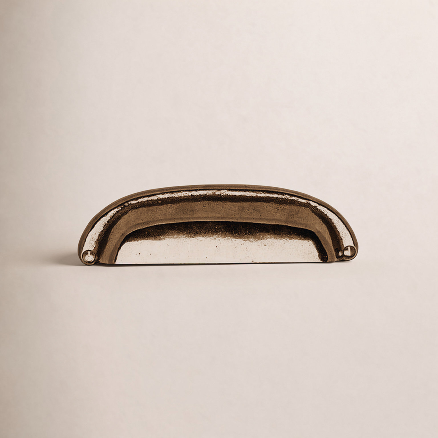 Cup / Bin Pull Pull, Silicon Bronze Medium