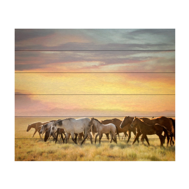 PHBurchett «Sunkissed Horses I», art en lattes de bois, L 22 po x H 18 po