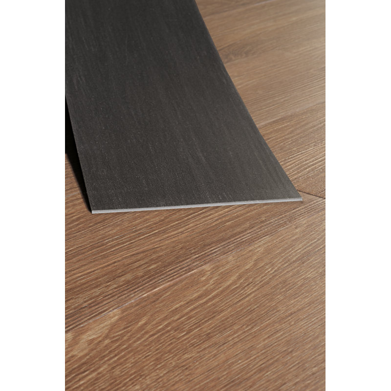 Planche de vinyle de luxe érable 6 po x 48 po x 3 mm, Brun