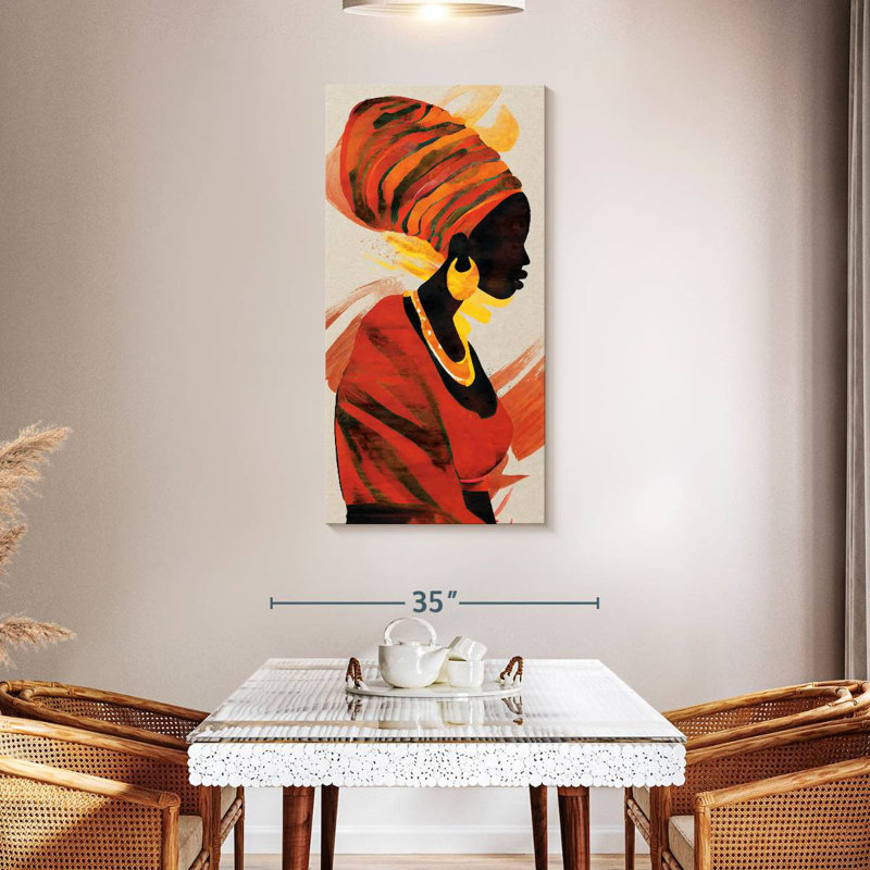 Femme en tenue africaine