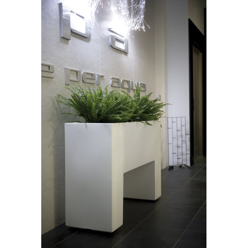 Muro Resin Elevated Planter, Anthracite