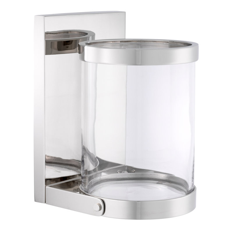 Ouragan en verre Dominic