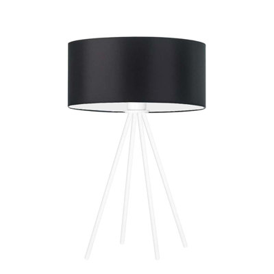 Arneshia Metal Table Lamp