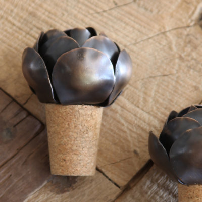Gouveia Flower Bottle Stopper