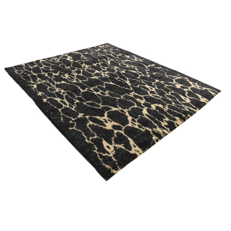 Howard Black Rug