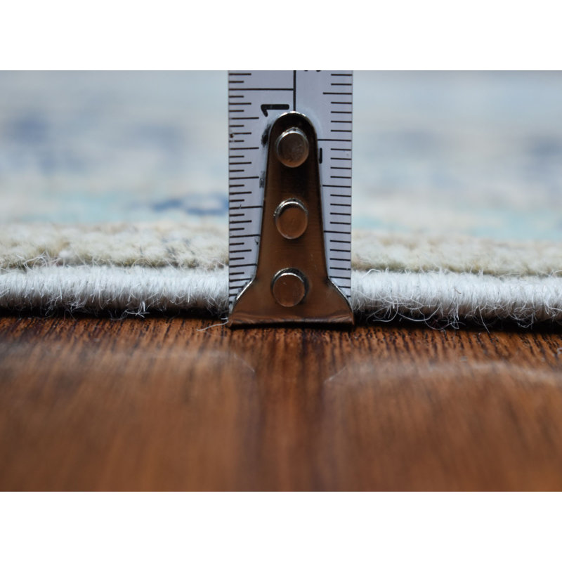 Tapis décoratif en laine de noué à la main gris de conception unique 2 pi 6 po x 9 pi 9 po