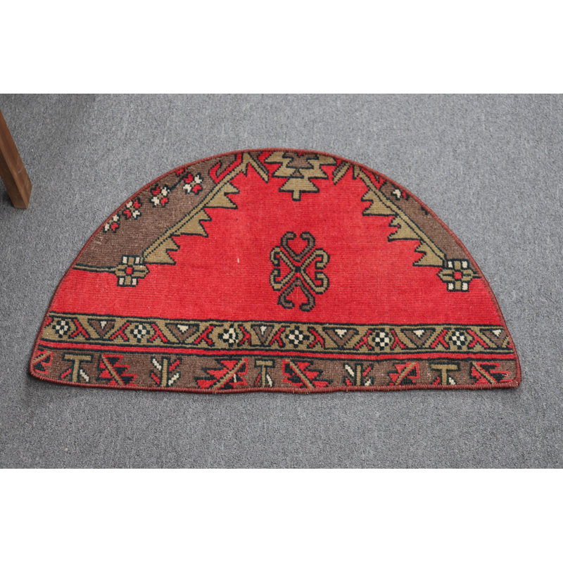 Vintage Turkish Boho Half Circle Rug - Distinctive Retro Floor Decor for Eclectic Homes