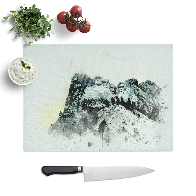 Glass Mount Rushmore Memorial in Abstract Chopping Board, 28.5 cm W x 20 cm L