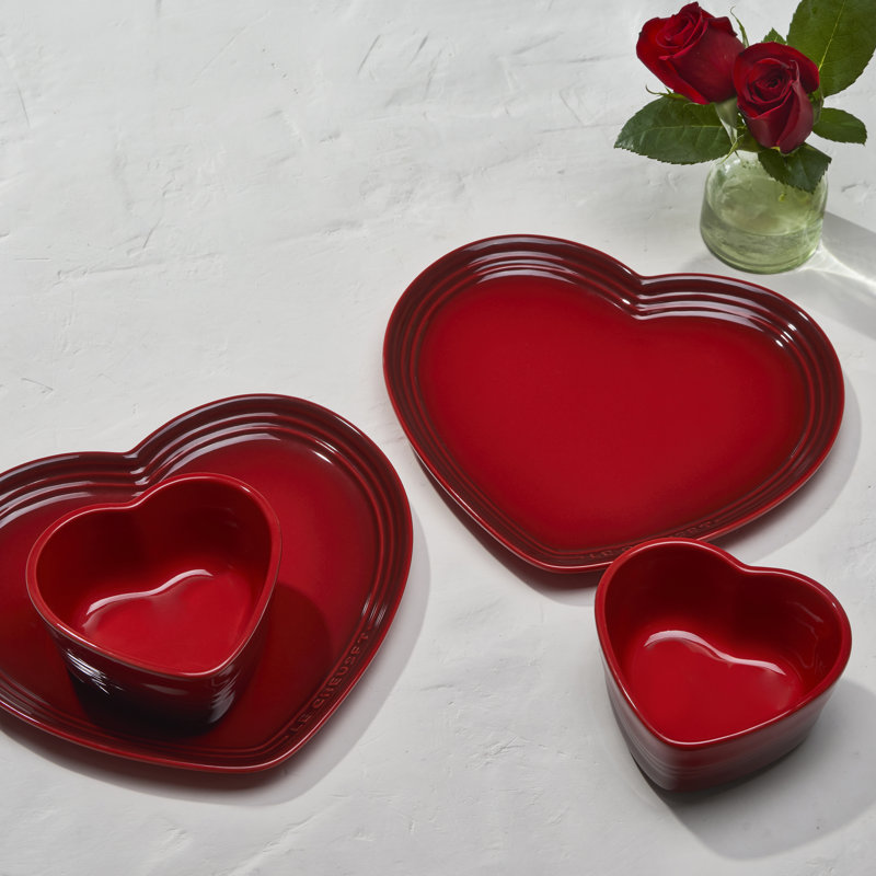 Le Creuset Stoneware Set of Two Heart Ramekins, Red