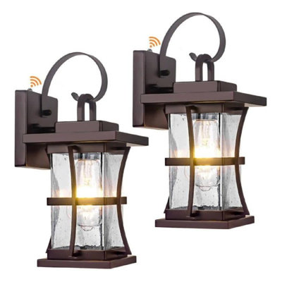 Dusk to Dawn Outdoor Lighting Wall Mount