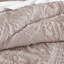 de literie en jacquard sculpté de trois pièces, polyester rose, conception moderne pour un confort toutes saisons