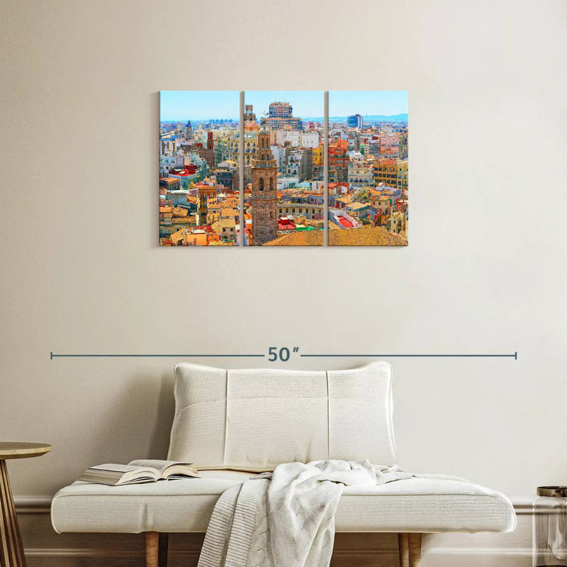 Rorry Valencia Cityscape, 20" H x 33" W