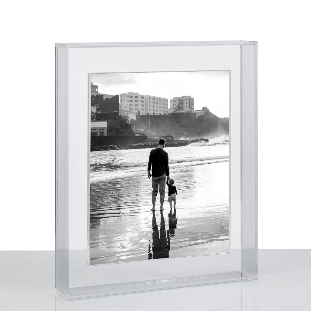 Magnetic Float Picture Frame, 8" x 10", Clear